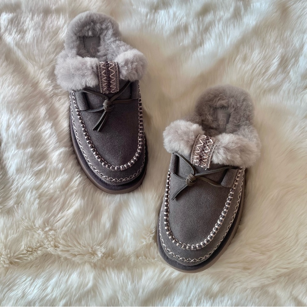 NWOB Ugg Disquette Alpine Slipper in Grey
